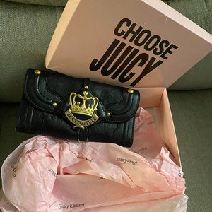 Juicy Women's Black Wallet